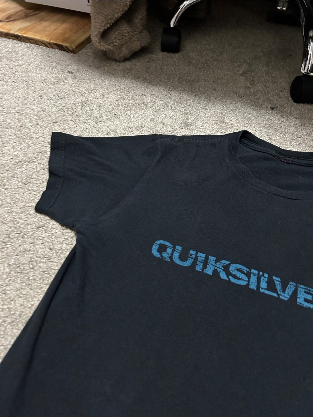Y2K QuikSilver Black Blue Graphic Tee Shirt Small - Picture 3 of 7